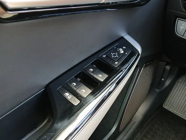 Certified Used 2023 Gray Kia GT-Line image 28