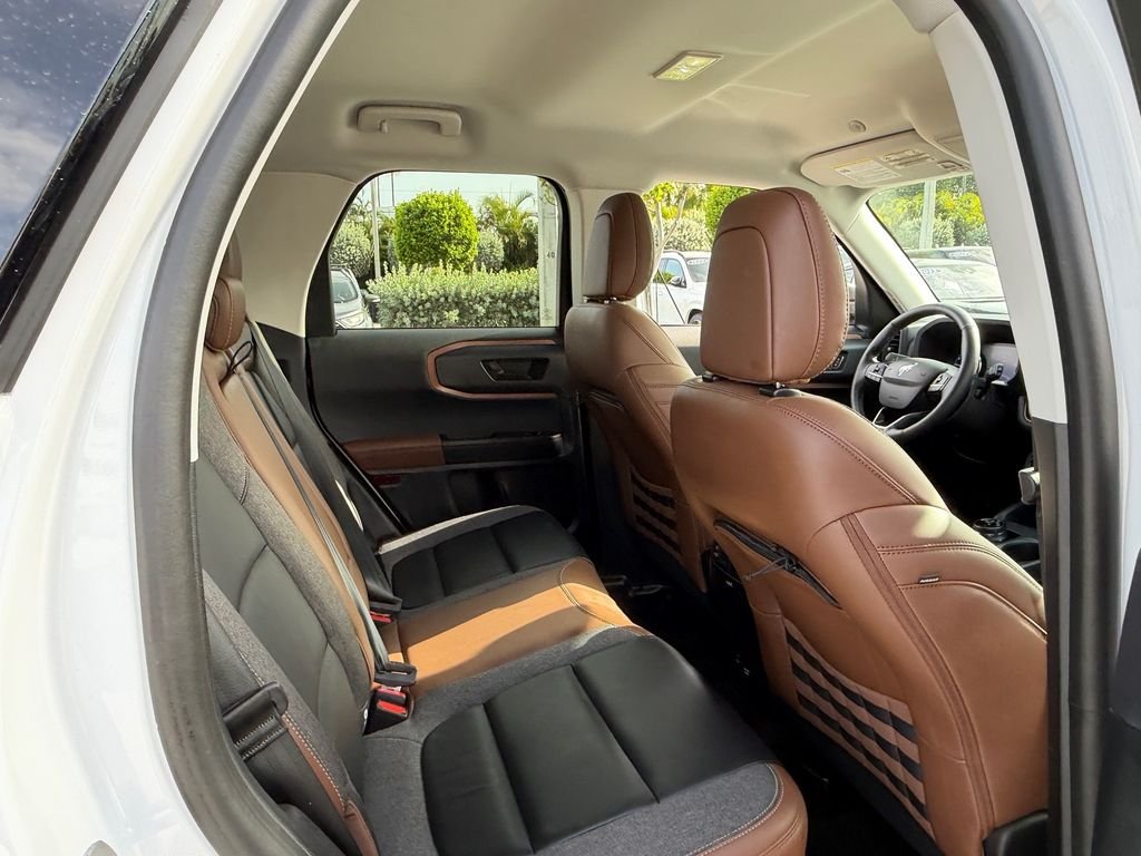Used 2022 White Ford Outer Banks image 16