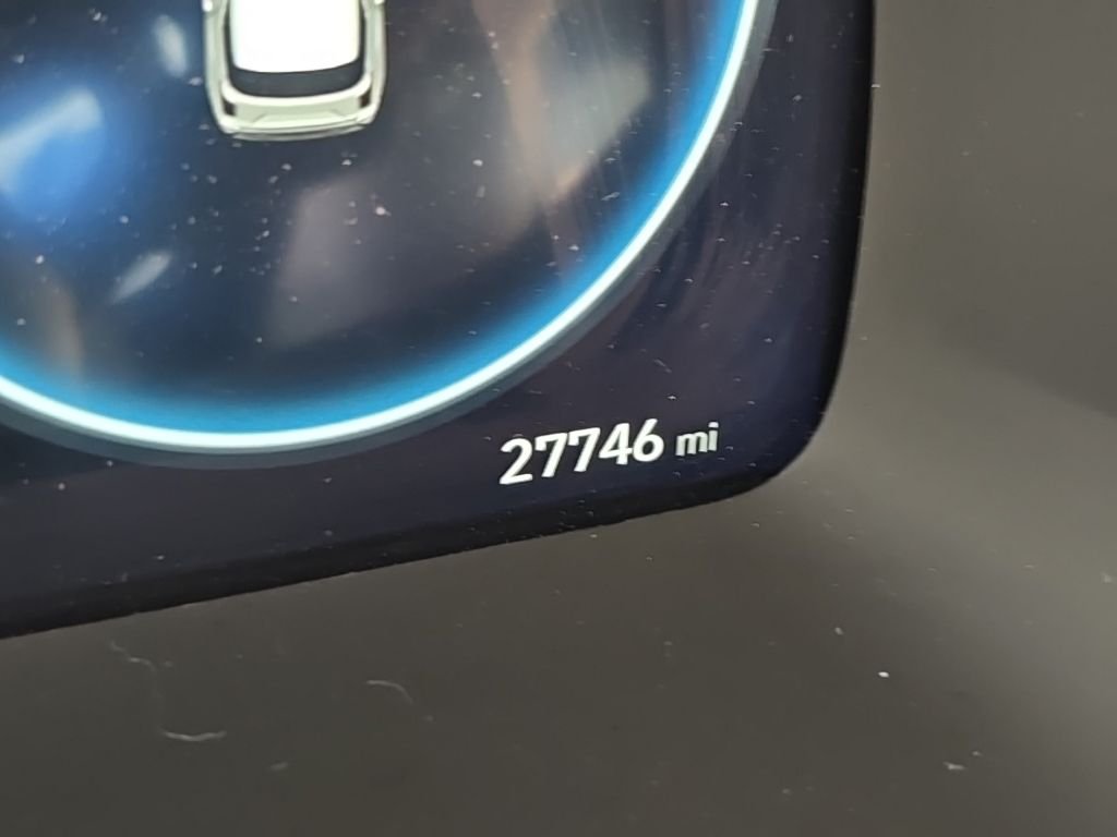 Used 2023 White Hyundai Calligraphy image 17