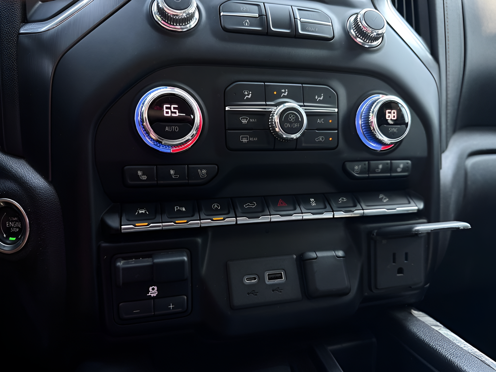 Used 2020 Black GMC AT4 image 12
