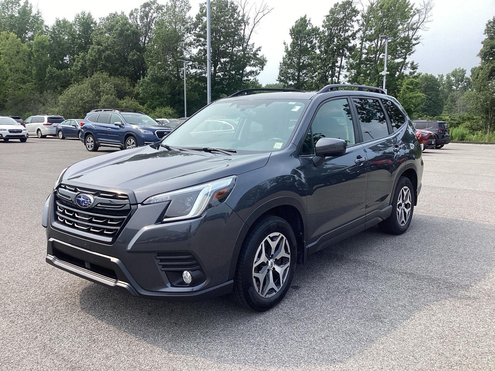Used 2022 Magnetite Gray Metallic Subaru Premium image 3