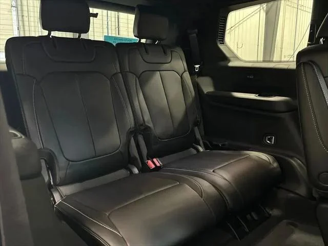 New 2026 Steel Blue Exterior Paint Jeep Limited image 29