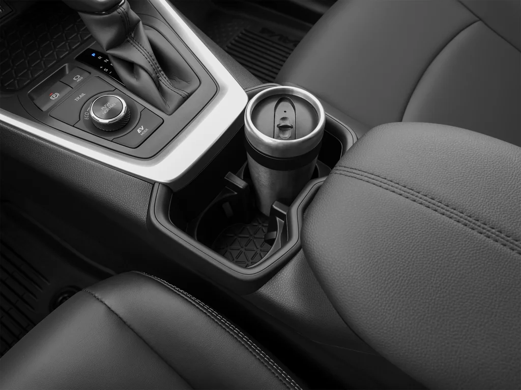 Used 2025 Silver Toyota XLE image 31