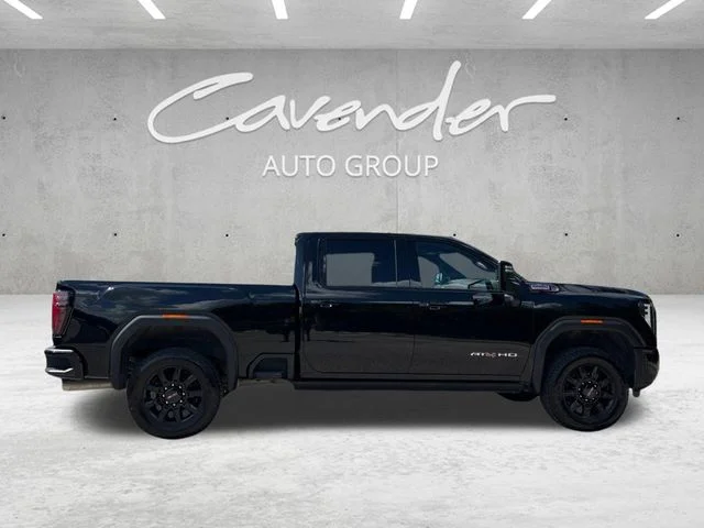 Used 2025 Black GMC AT4 image 18