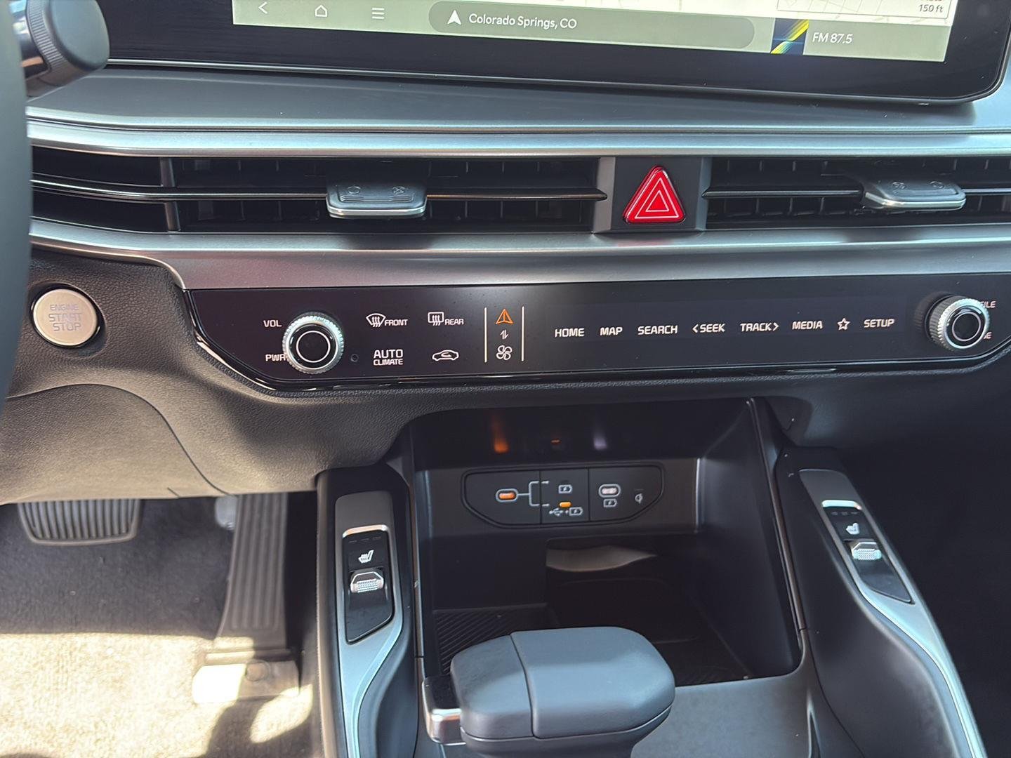 2026 Kia Sorento EX - Photo 13