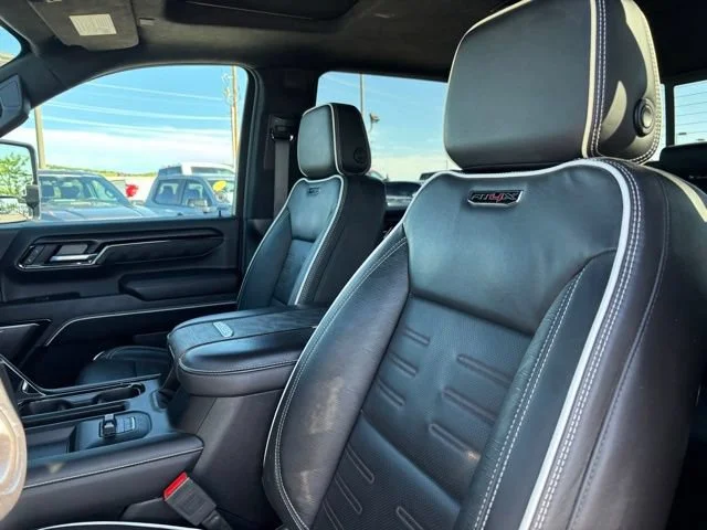 Certified Used 2025 Summit White GMC AT4X image 13