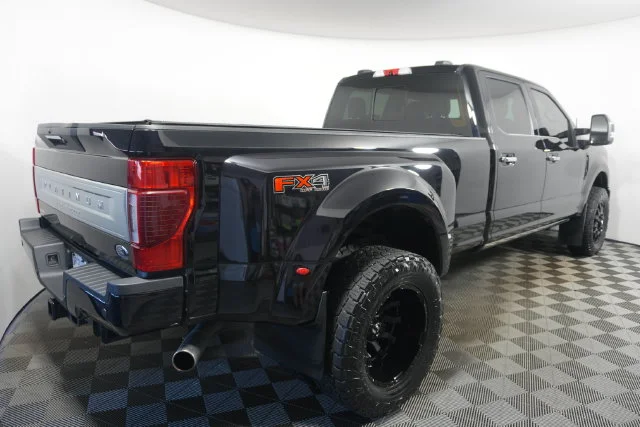 Used 2022 Agate Black Metallic Ford Platinum image 3