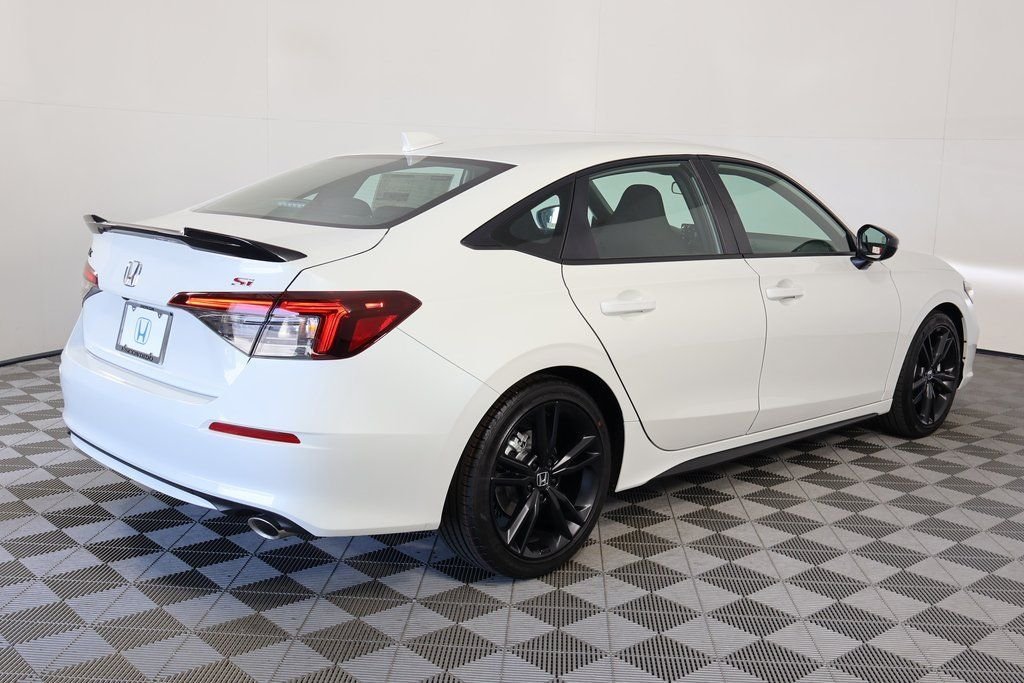 New 2026 Platinum White Pearl Honda  image 2