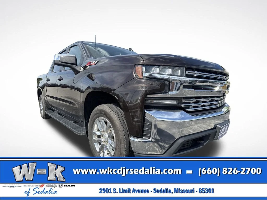 Used 2020 Brown Chevrolet LT image 3