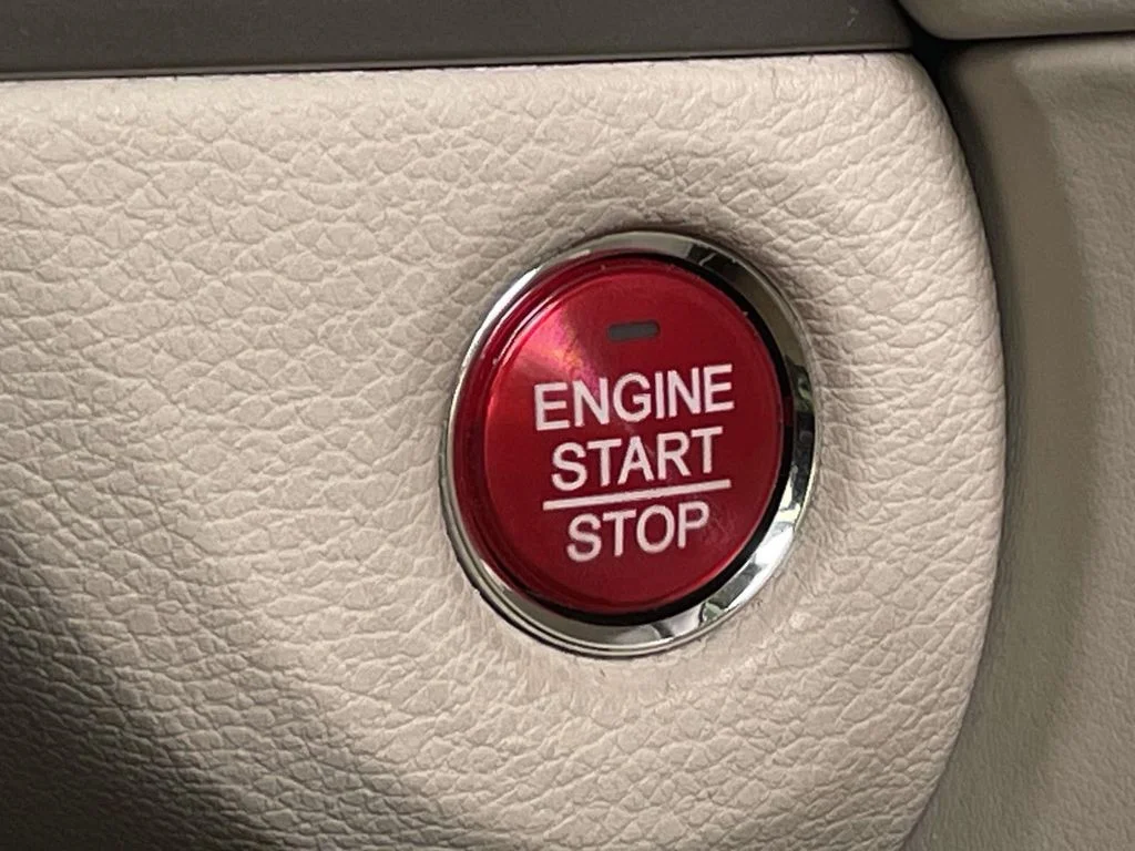 Used 2016 White Acura Base image 36