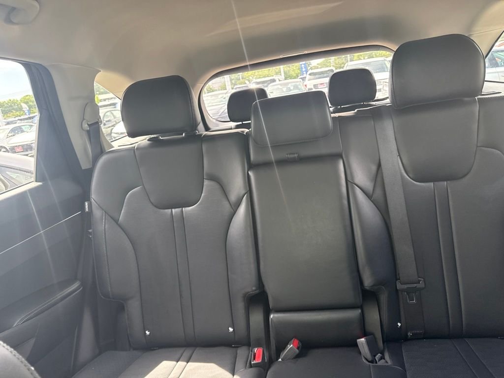 Used 2024 Black Kia S image 13