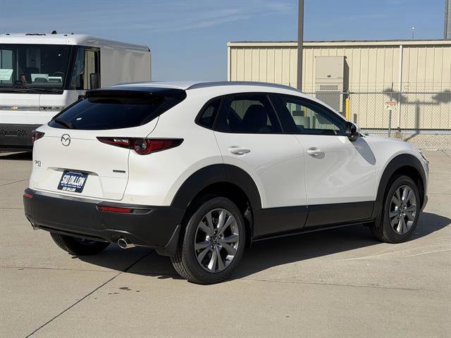 2026 Mazda CX-30 Premium - Photo 4