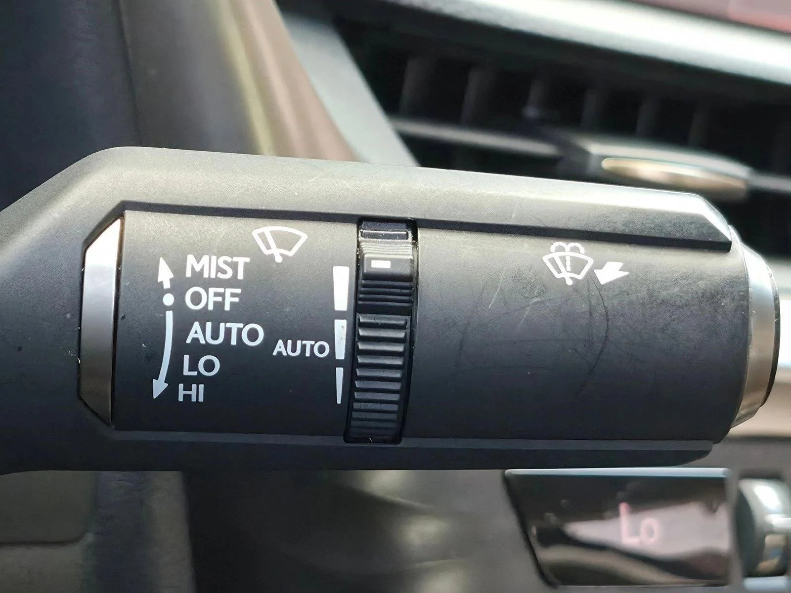 Used 2020 Obsidian Lexus ES 350 image 12