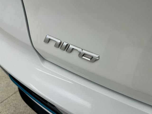 2022 Kia Niro S - Photo 38