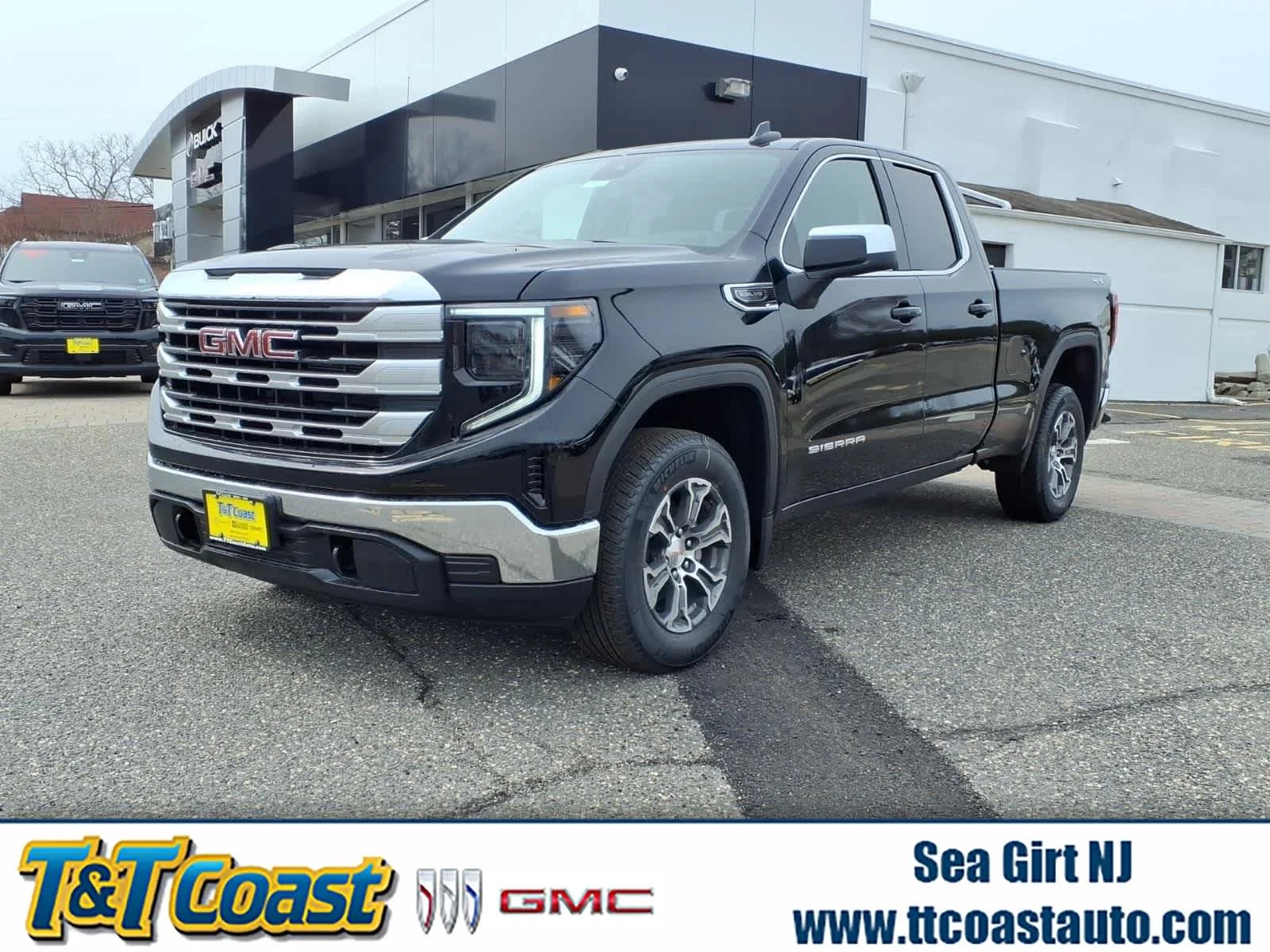 2026 GMC Sierra 4WD Double Cab Standard Box SLE's photo