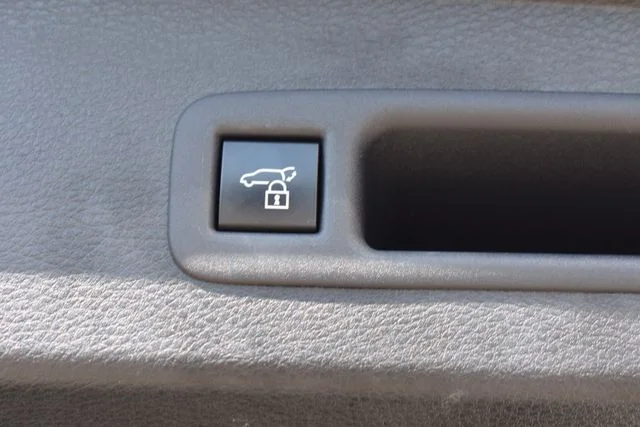 Used 2025 Black Toyota XLE image 20