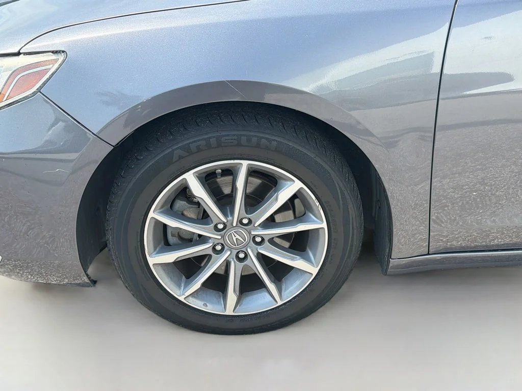 Used 2018  Acura 2.4L image 34