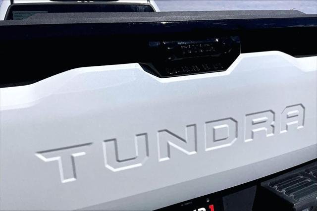 Certified Used 2026 WIND CHILL PEARL Toyota  image 28