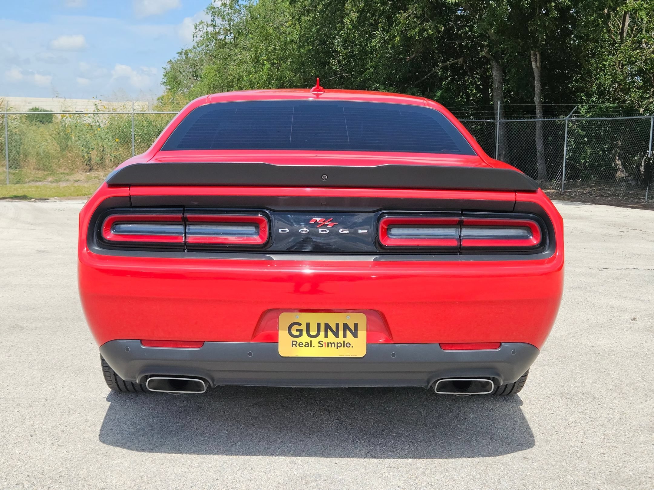 Used 2016 Torred Clearcoat Dodge 392 Hemi Scat Pack Shaker image 4
