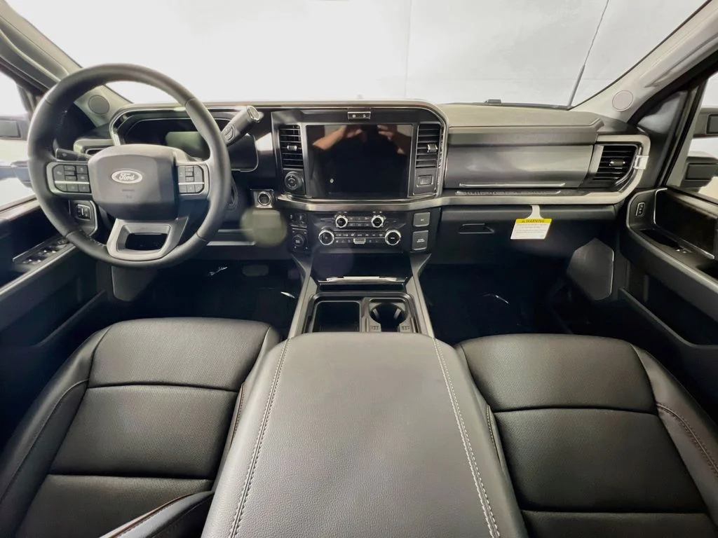 New 2026 Agate Black Metallic Ford Lariat image 7