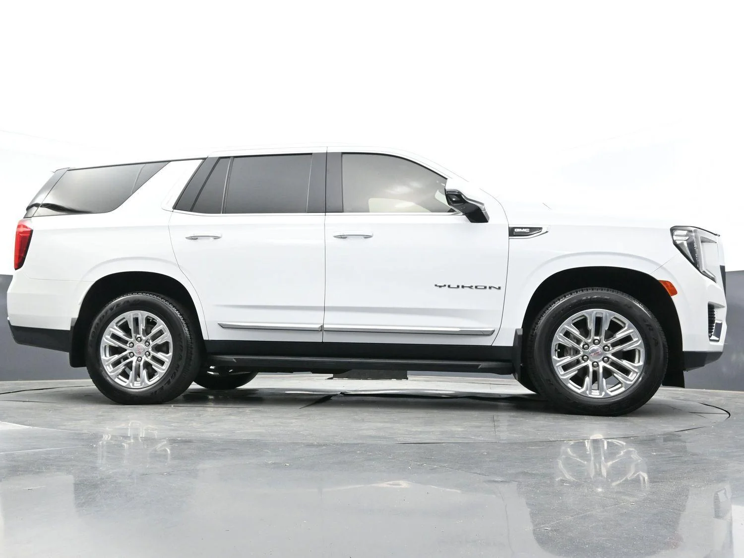 Used 2021 Summit White GMC SLT image 59