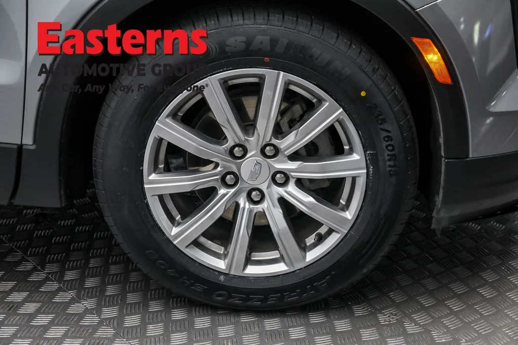 Used 2023 Silver Cadillac Premium Luxury image 31