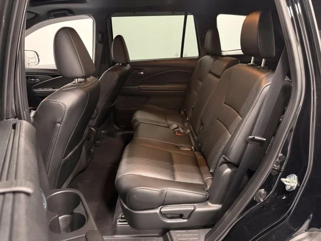 Used 2020 Black Honda Touring image 32