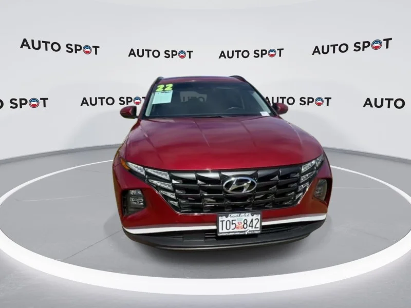 Used 2022 RED Hyundai SEL image 6