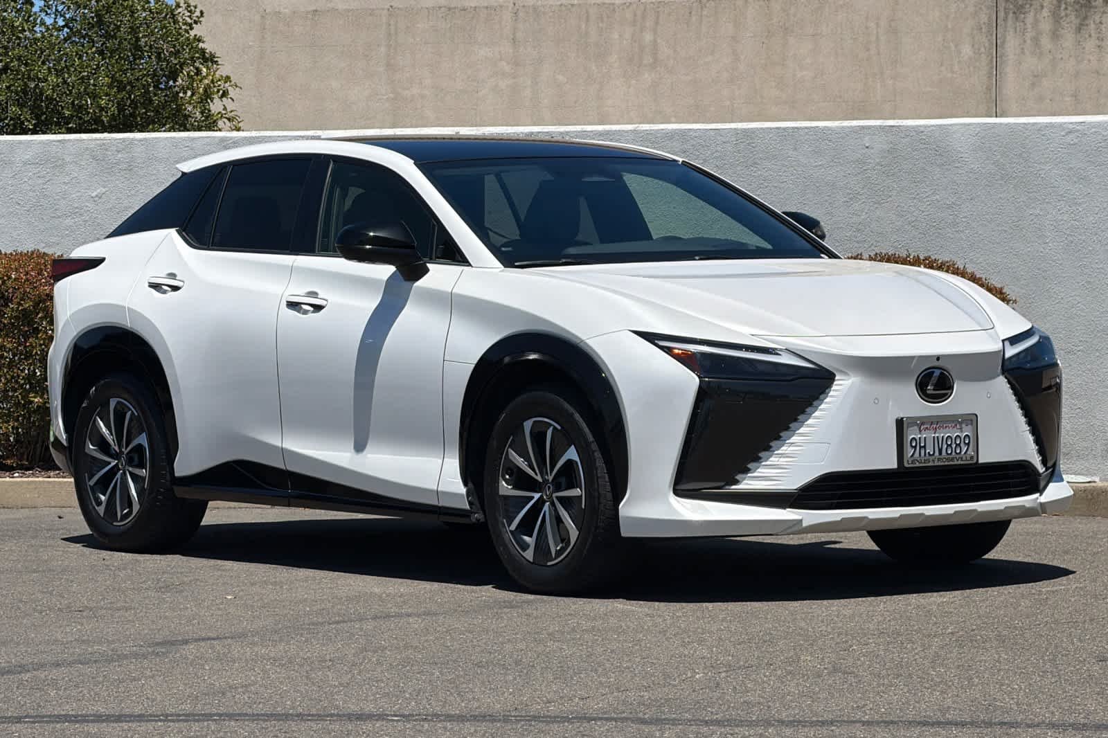 Certified Used 2023 Eminent White Pearl Lexus Premium image 5