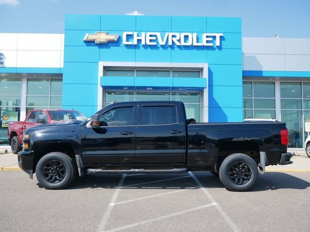 Used 2018 Chevrolet Silverado 2500HD LTZ with VIN 1GC1KWEY8JF132941 for sale in Roseville, Minnesota