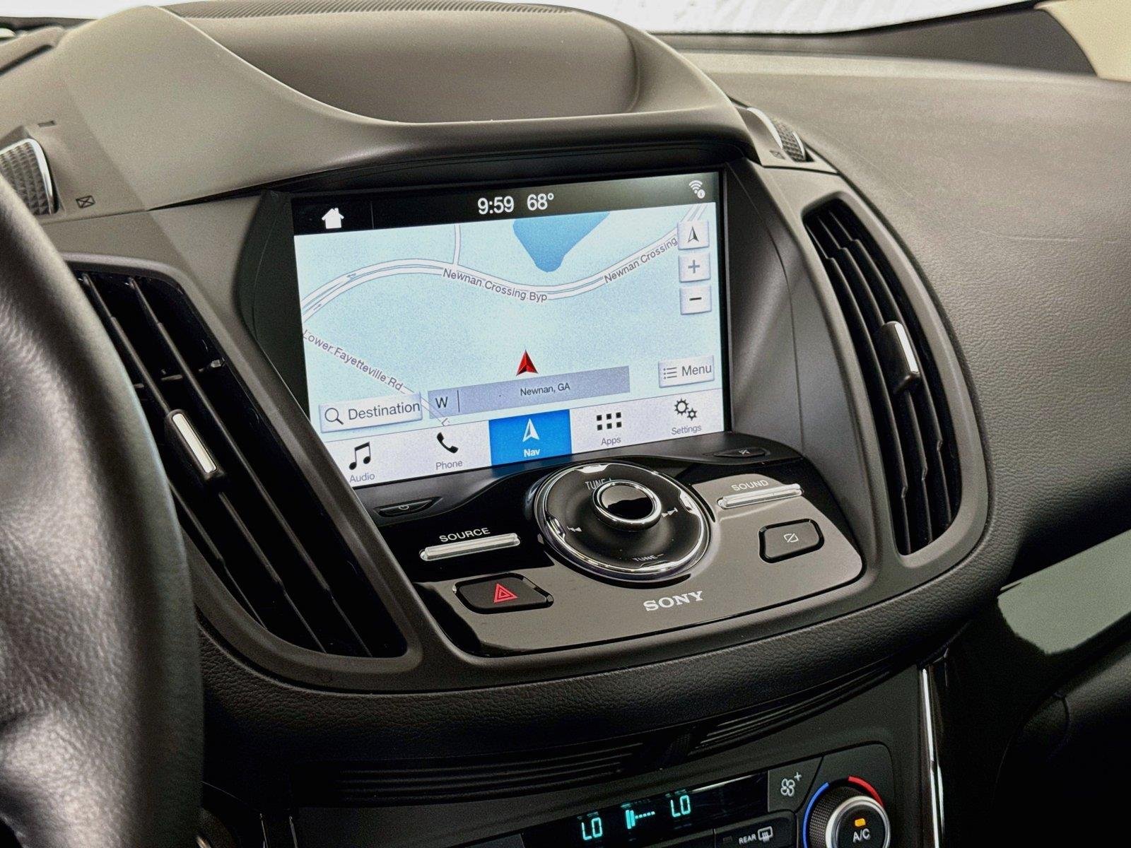 Used 2019 Magnetic Ford Titanium image 13