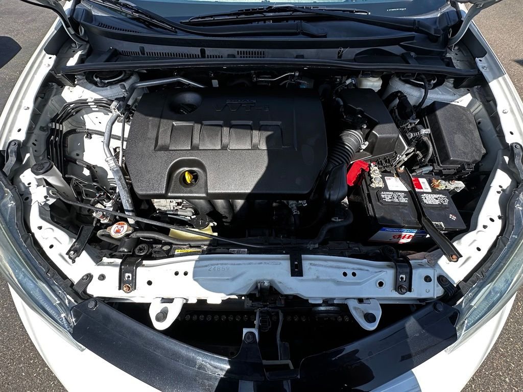 Used 2017 White Toyota LE image 15