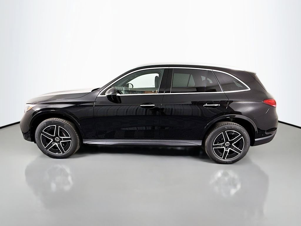 New 2026 Black Mercedes-Benz GLC 300 image 37