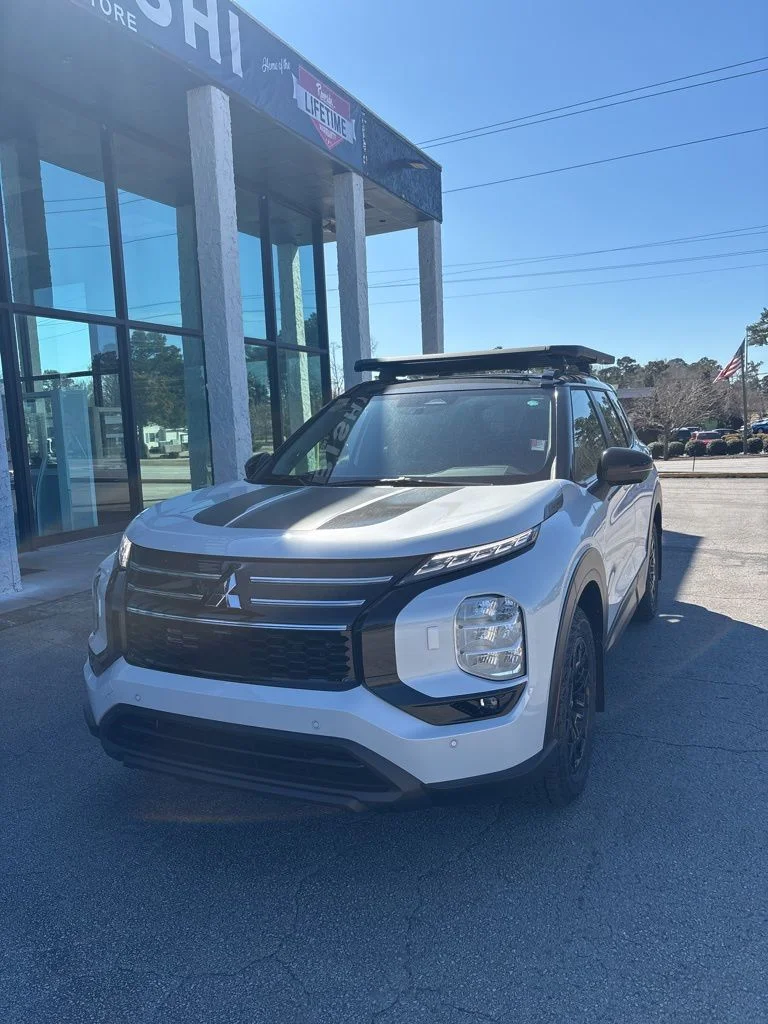 New 2026 White Mitsubishi Trail Edition image 8