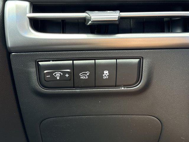 New 2026 Ecotronic Gray Hyundai SEL FWD image 17
