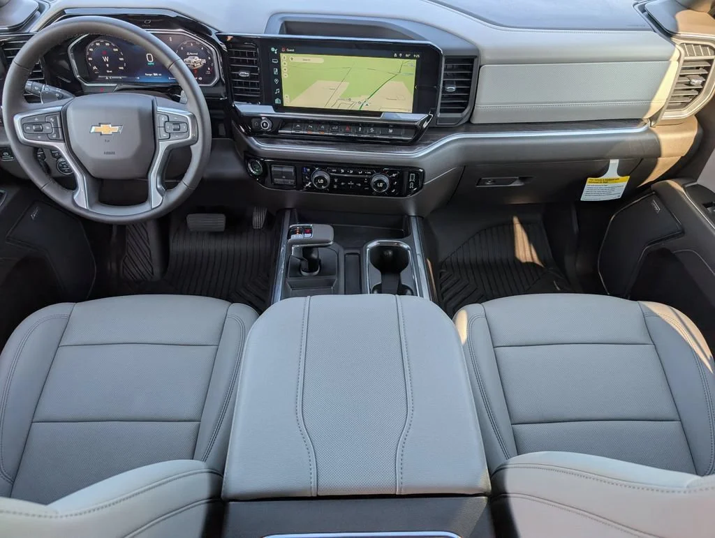 2026 Chevrolet Silverado 1500 LTZ - Photo 9