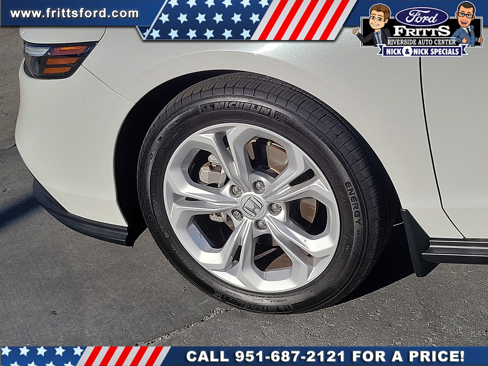Certified Used 2025 Platinum White Pearl Honda LX image 18