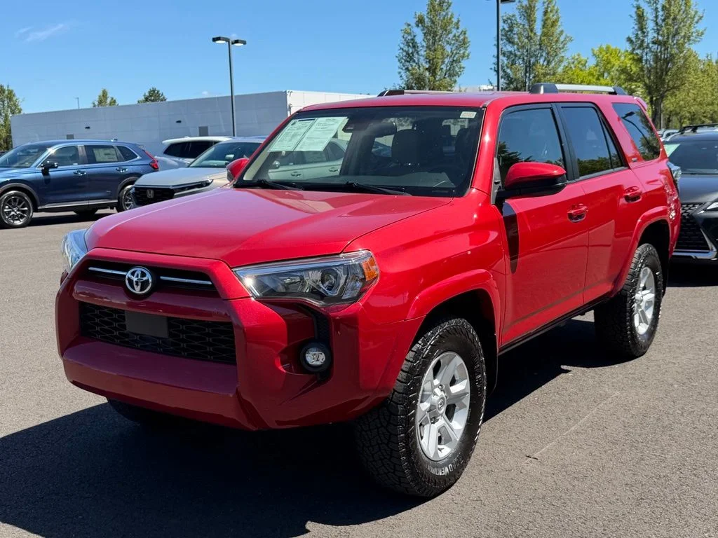 2022 Toyota 4Runner SR5 - Photo 4