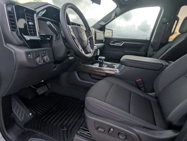 2026 Chevrolet Silverado 1500 RST - Photo 8