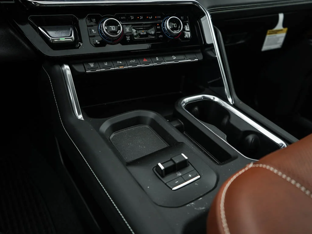 2026 GMC Sierra 2500HD Denali Ultimate - Photo 25