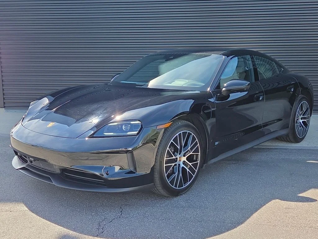 2025 Porsche Taycan