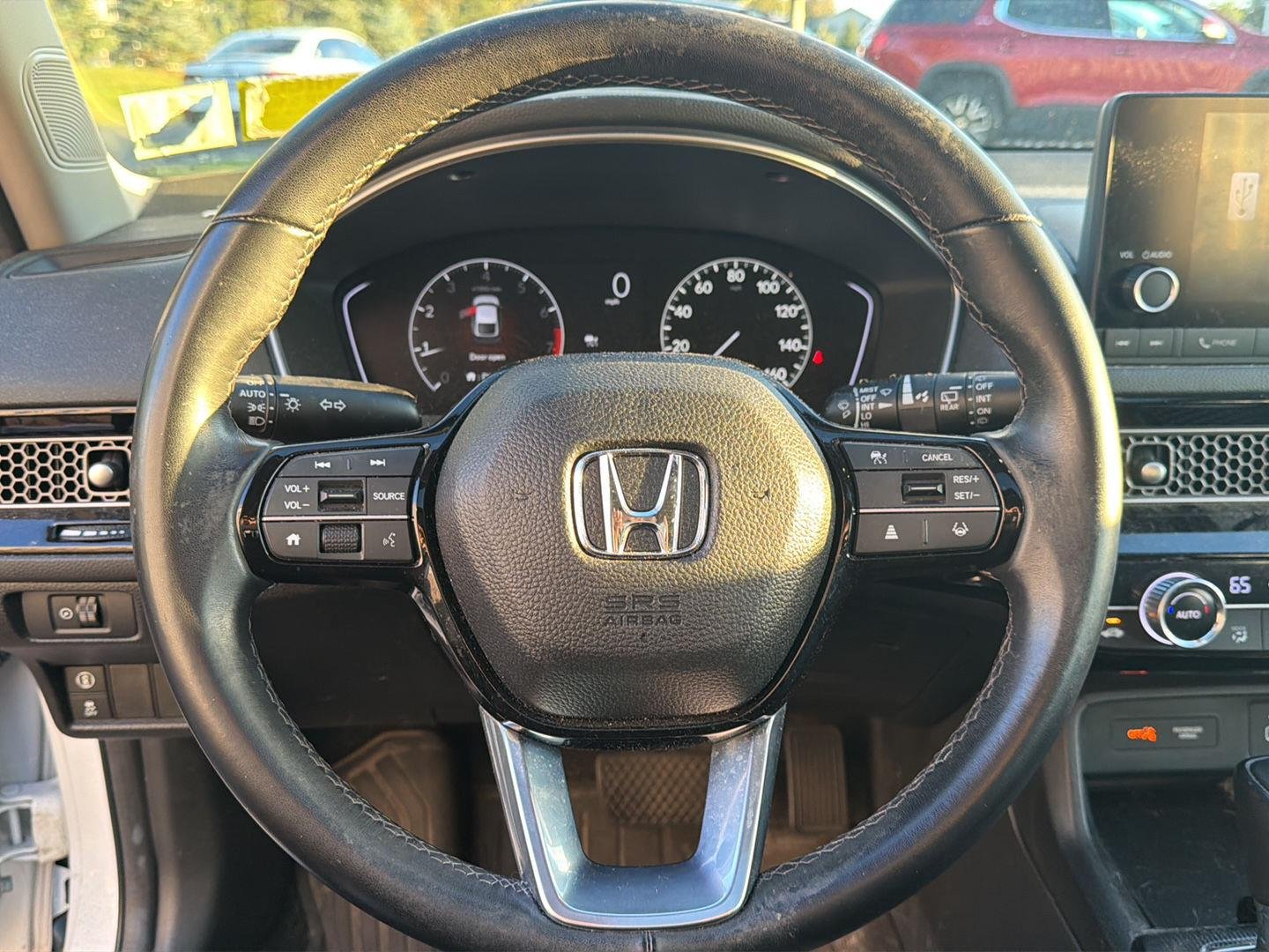 Used 2024 Platinum White Pearl Honda EX-L image 17