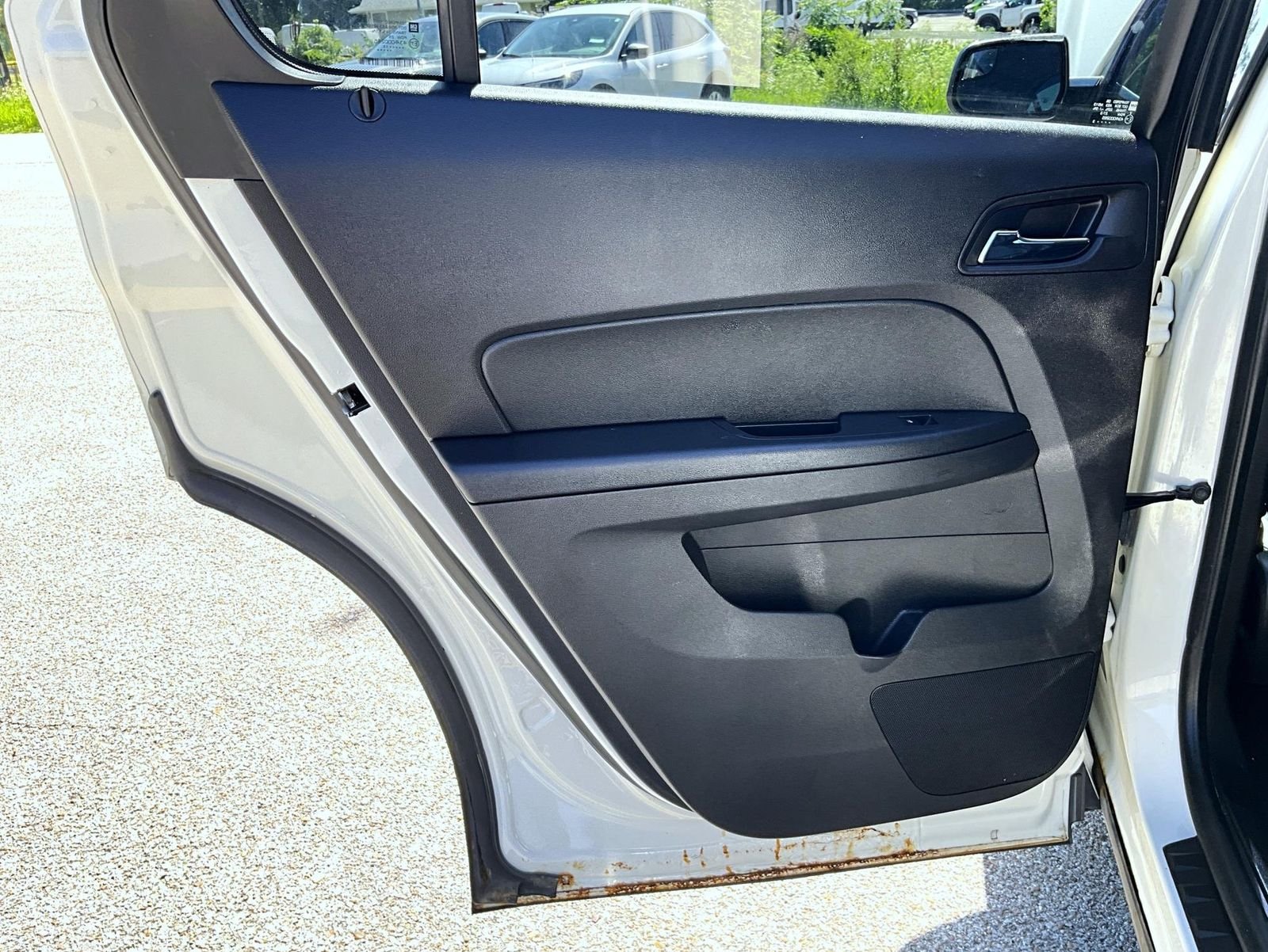 Used 2013 White Chevrolet LTZ image 22