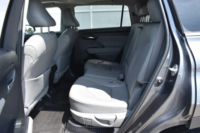 Used 2023 Gray Toyota XLE image 13