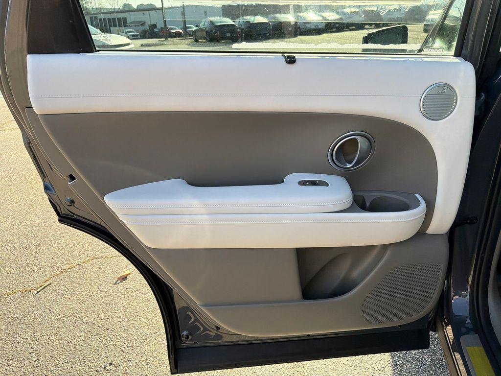 New 2026 Gray Hyundai SEL FWD image 22