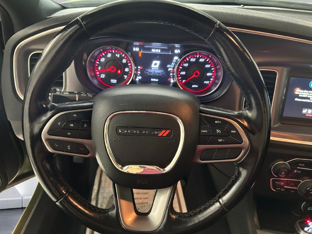 2022 Dodge Charger SXT - Photo 9