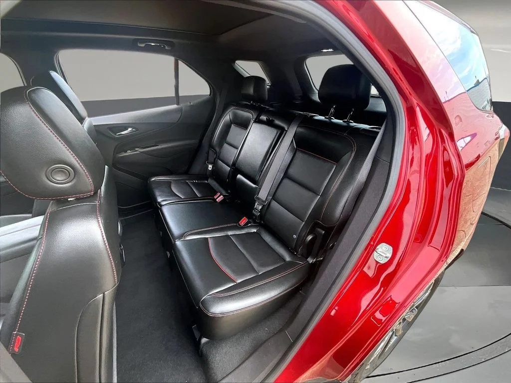 Used 2023 Red Chevrolet RS image 25
