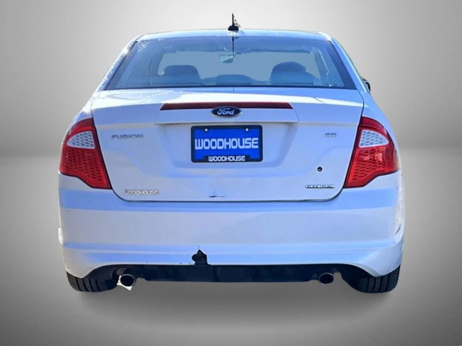 Used 2012 White Ford SE image 6