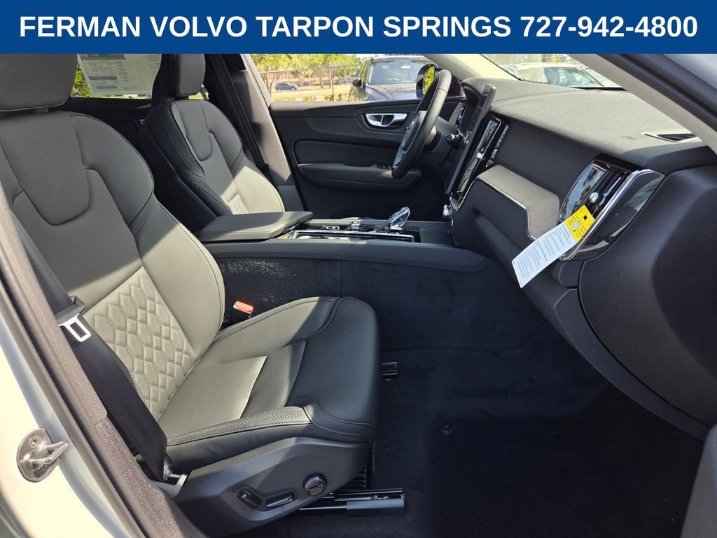 New 2026 Crystal White Volvo Core image 21