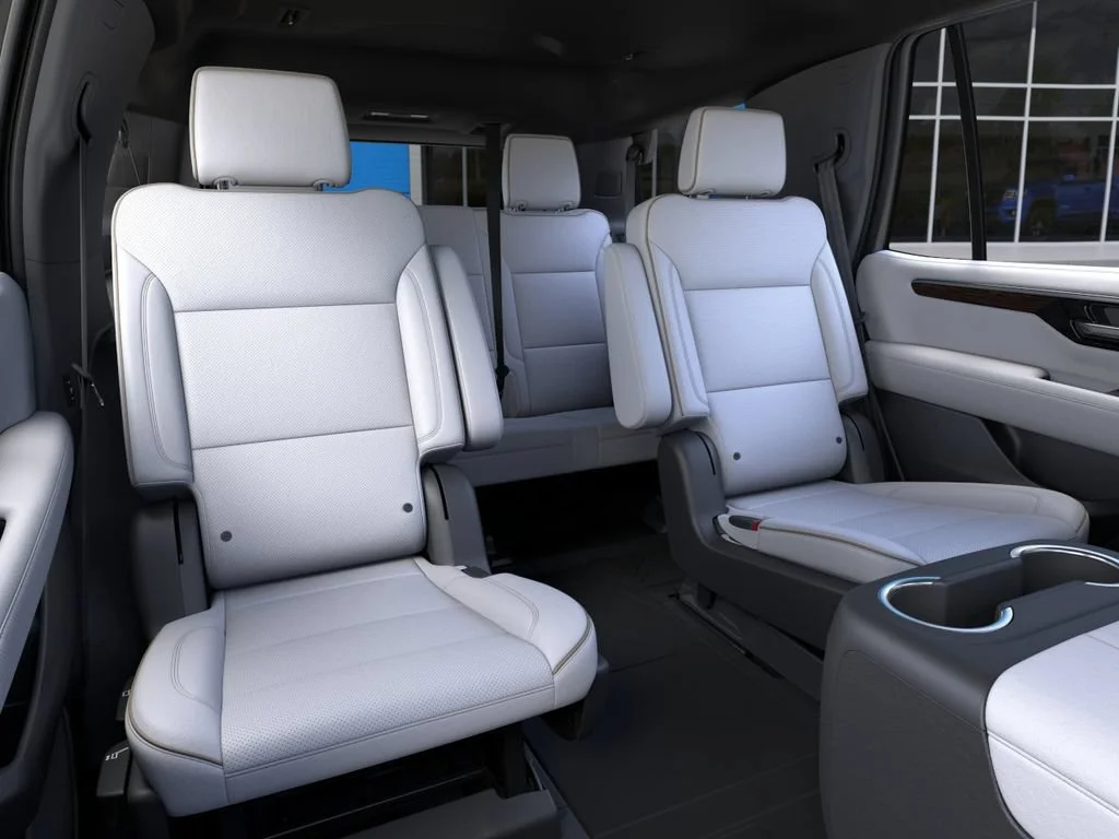 New 2026 Polar White Tricoat Chevrolet Premier image 17